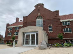 Building front of ND Museum of Art, photo by Paul Noot